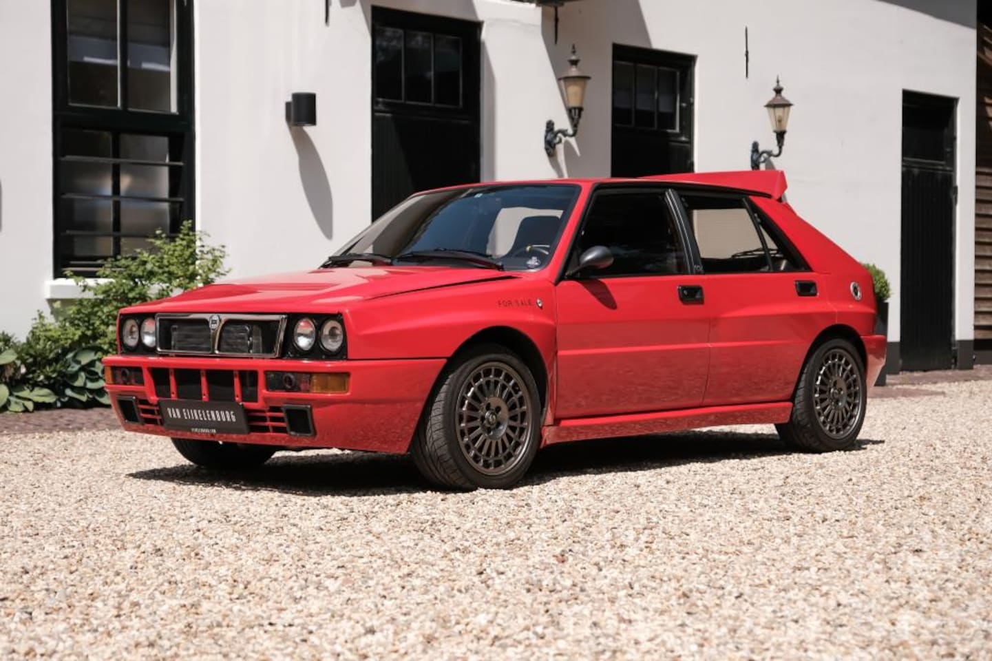 lancia-delta-2-0-hf-integrale-evo-1.jpg