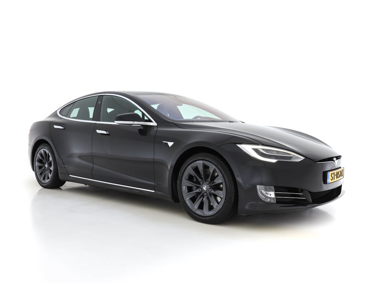 Tesla Model S 100D 307 Kw AWD Performance Pack Interior Upgrade Pack