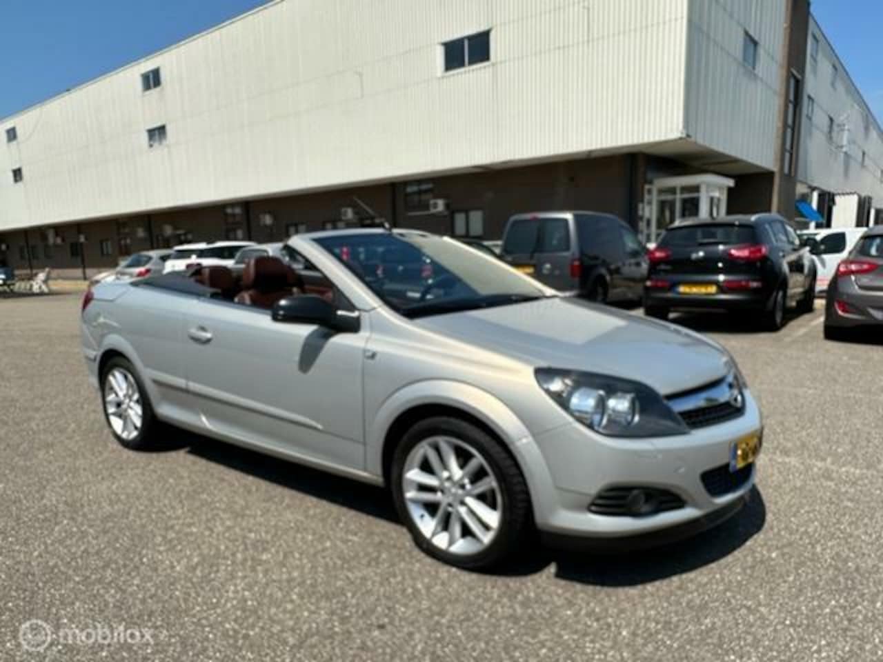 Opel Astra Twintop Enjoy Met Leder Benzine Occasion Te Koop