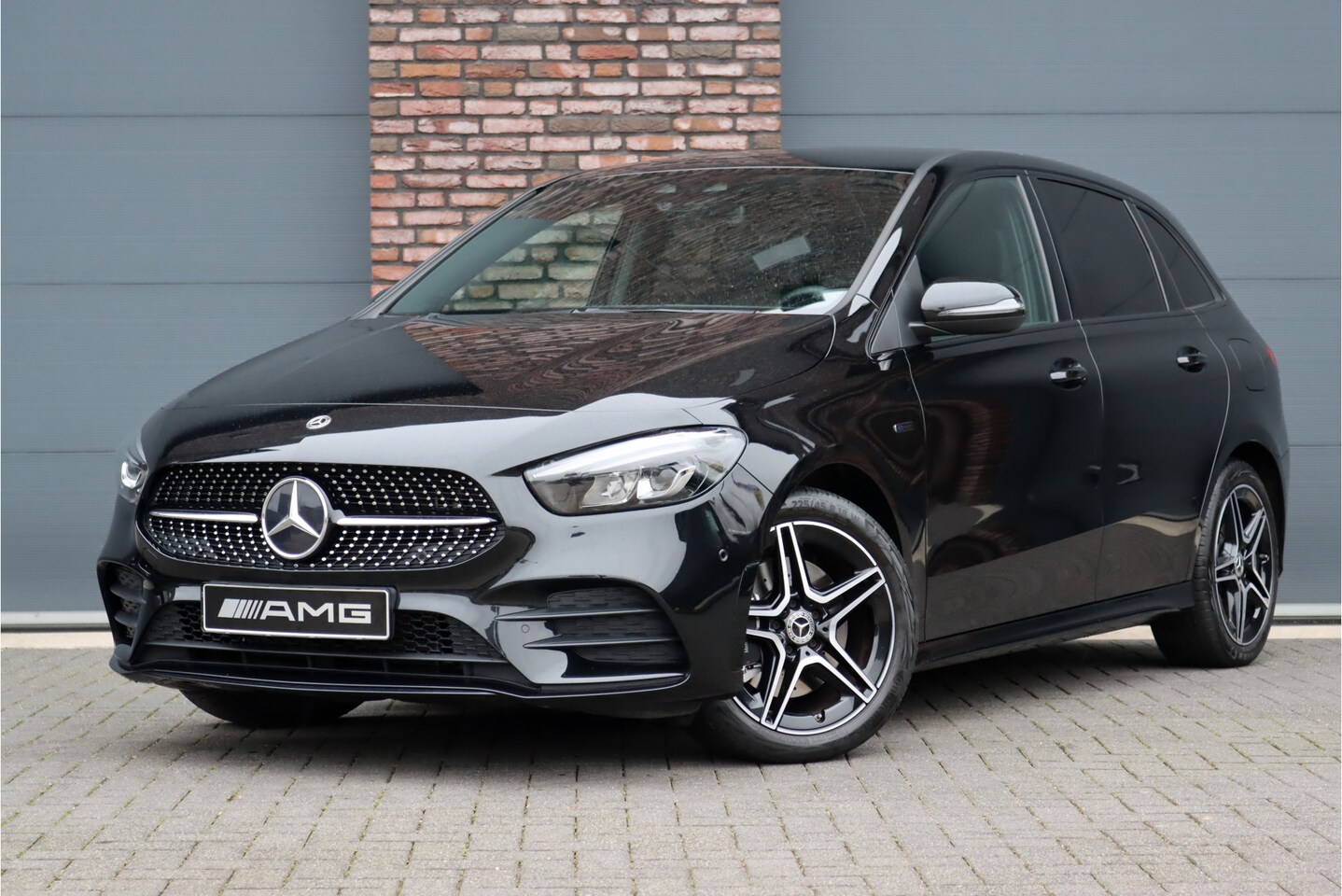 Mercedes Benz B Klasse E Premium Amg Line Aut Hybride Widescreen