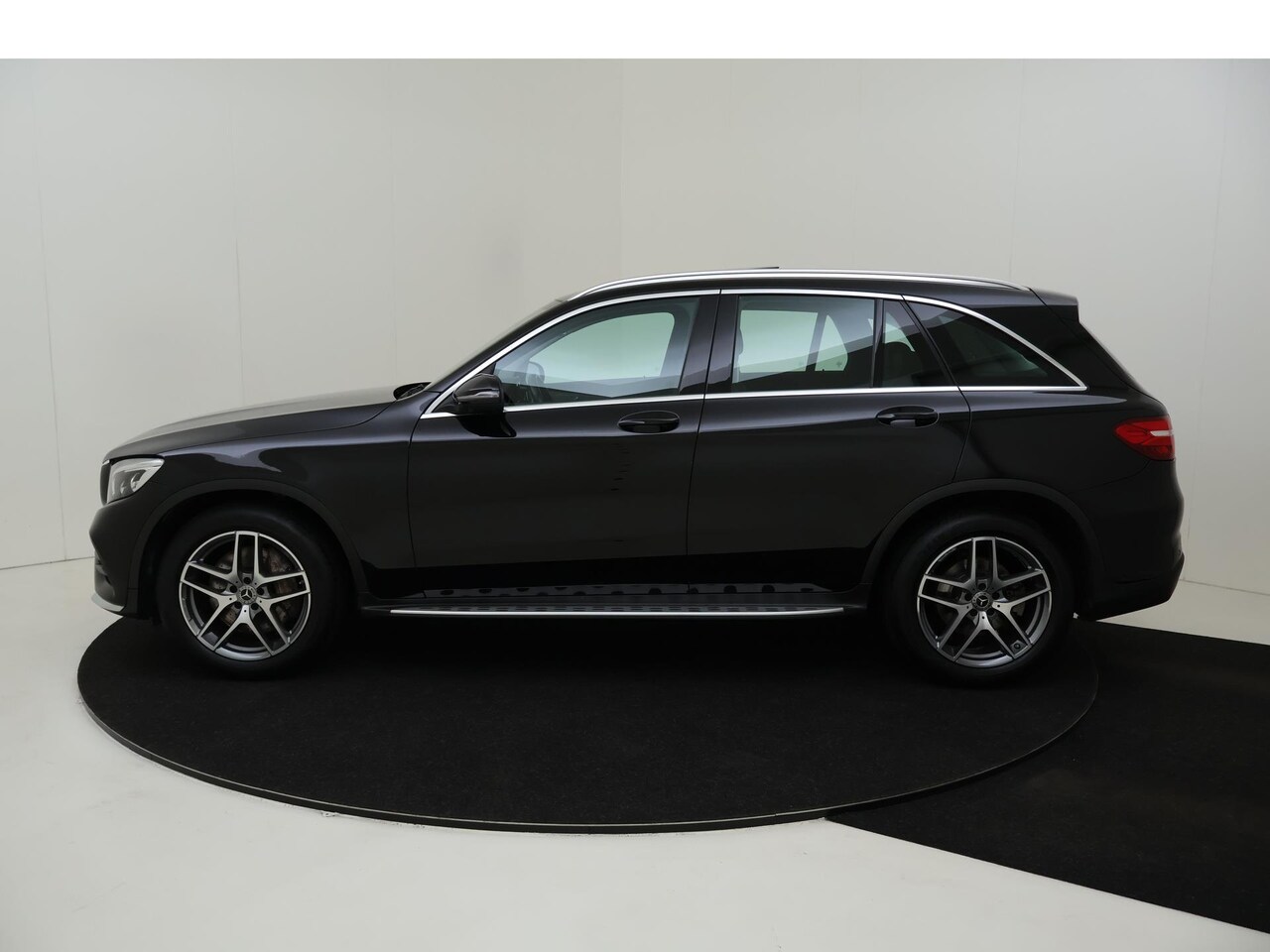 Mercedes Benz GLC Klasse 250 4MATIC Premium Plus AMG 19 Inch