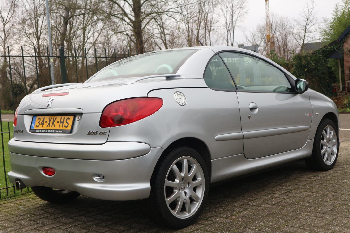 Peugeot 206 CC 1 6 16V Quiksilver AIRCO ECC 2007 Benzine Occasion Te