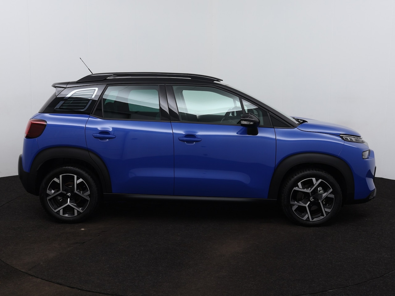 Citroën C3 Aircross PureTech 130pk Automaat Shine Pack Rijklaar