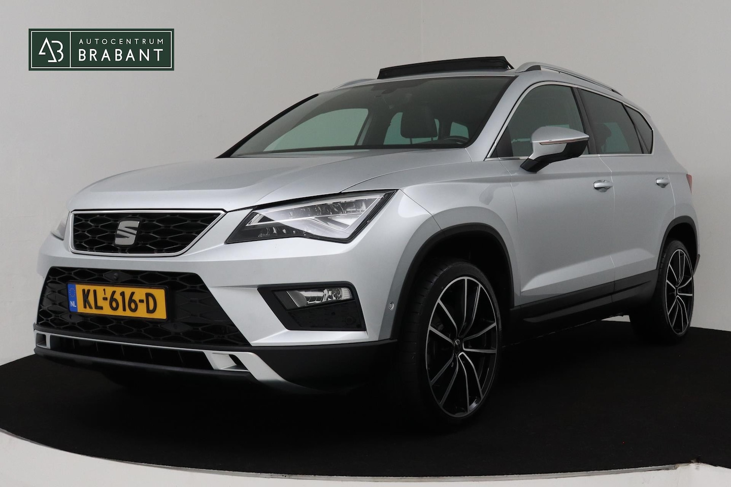 Seat Ateca Ecotsi Xcellence Panoramadak Navigatie Camera