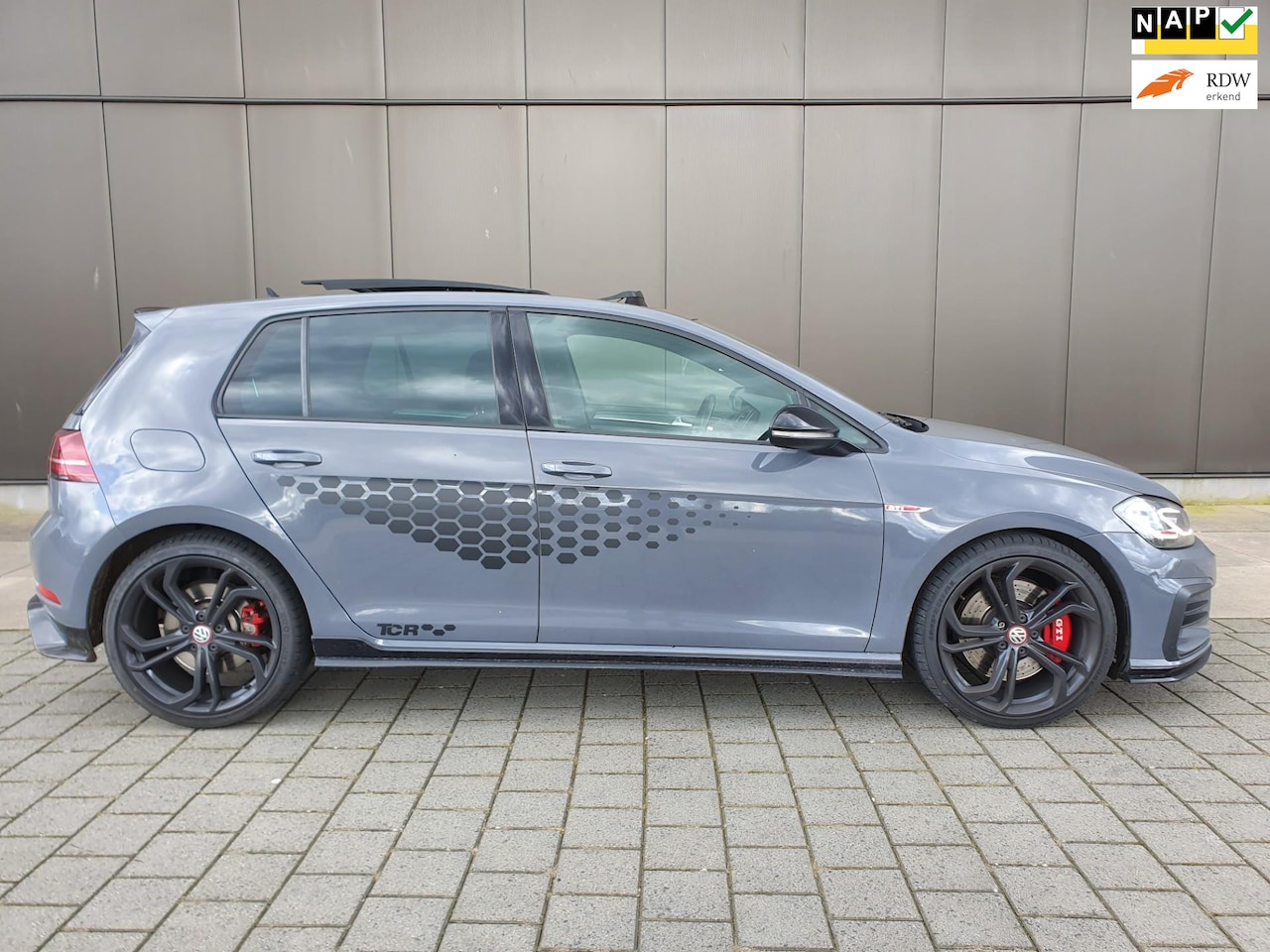 Volkswagen Golf Tsi Gti Tcr Pano Virtual Cockpit Dsg