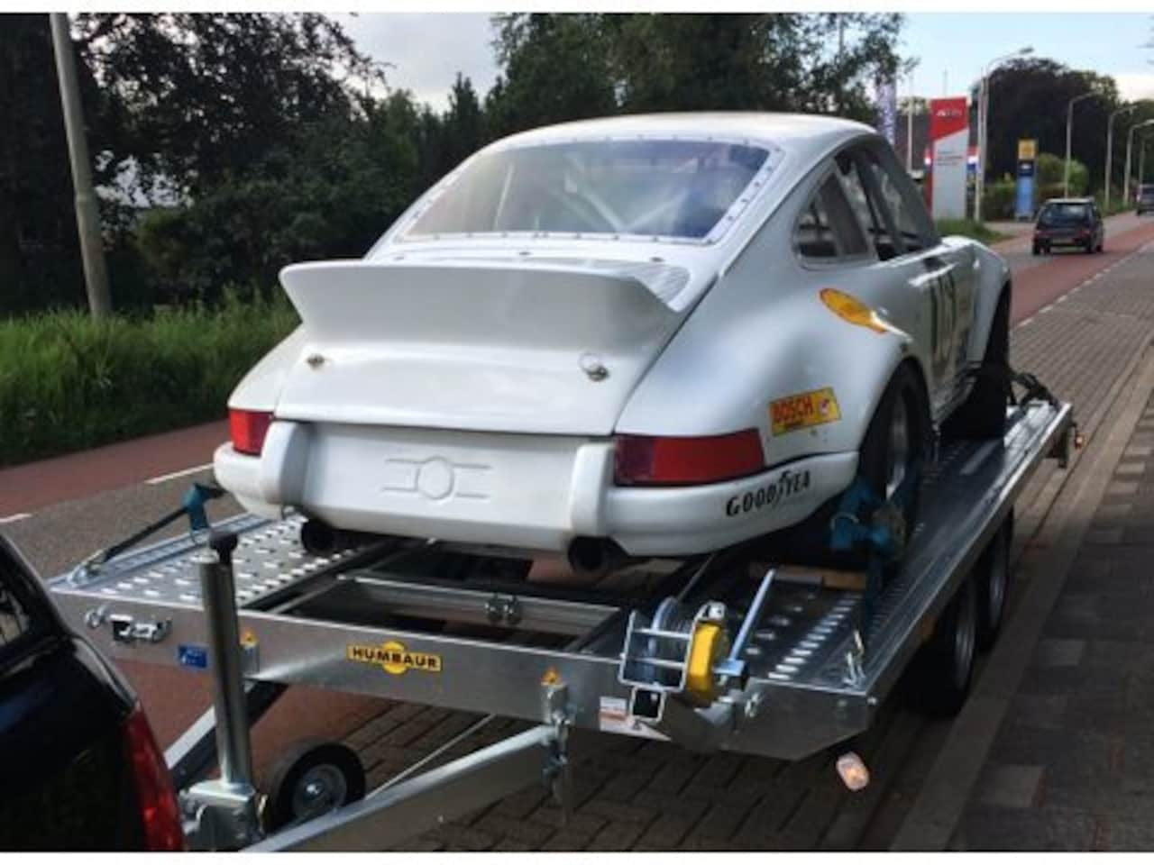 Jan Auto transport in en verkoop Auto Groot