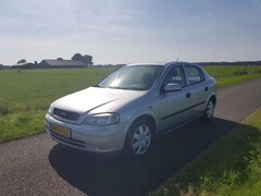 Opel Astra - 1.6 GL Automaat NW DISTRIBUTIE NW APK