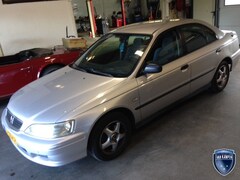 Honda Accord - 1.8i S
