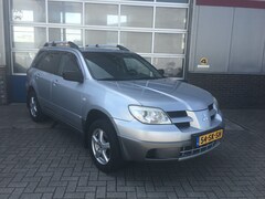 Mitsubishi Outlander Sport - 2.0 Invite+