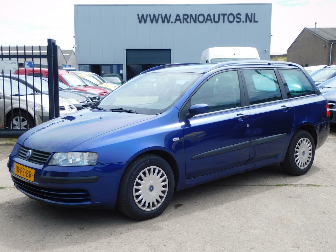 fiat-stilo-multi-wagon-1-9-jtd-business-connect-1-9-jtd-141-pk-business-connect-airco-clima-cruise-control-elek-ramen-cent-vergrendel.jpg