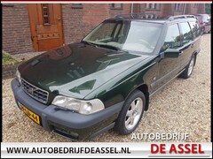 Volvo V70 - XC 2.5 T AWD Luxury defect