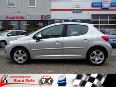 Peugeot 207 - 5 DEURS 1.6 TURBO FELINE