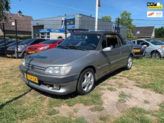 Peugeot 306 Cabriolet - 2.0 apk/clima/lmv