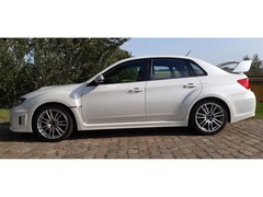 Subaru WRX STI - 2.5 T Sport Turbo AWD 300 pk