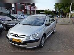Peugeot 307 Break - 1.4-16V XR Met Nieuwe APK