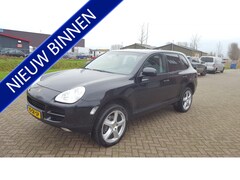 Porsche Cayenne - 3.2 S