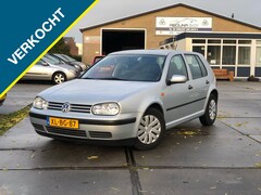 Volkswagen Golf - 1.6 Trendline*Stuurbkr*Nwe APK