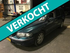 Volvo V70 - 2.4 Comfort Line EURO4 Info:0655357043