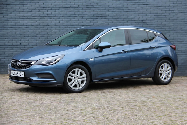 Opel Astra 1.4 Edition INCL. € 695, 00 AFL.KOSTEN + BOVAG GARANTIE - Occasion te koop op AutoWereld.nl