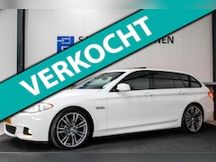 BMW 5-serie Touring - 520i ✅184pk M-pakket Facelift 2e Eig|NL|DLR|Panoramadak|Luchtvering|Leder|20inch