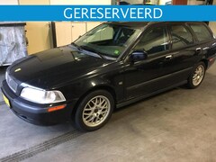 Volvo V40 - V40; 1.8