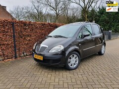 Lancia Musa - 1.4-16V Platino , KOOPJE