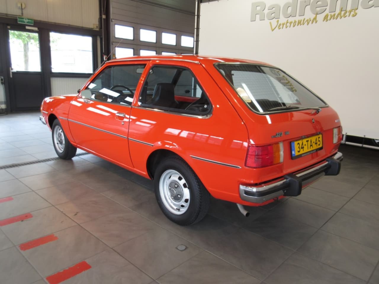 mazda-323-es-3a-automaat.jpg
