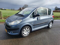 Peugeot 1007 - 1.4-16V Gentry 1e eigenaar