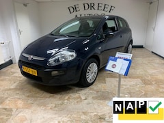 Fiat Punto Evo - 1.2 Pop ZONDAG ' s open van 12-tot 17 uur