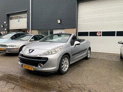 Peugeot 207 CC - 1.6 VTi