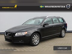Volvo V70 - T4 180pk automaat / lederen bekleding / schuif kan teldak / trekh