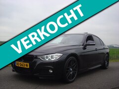 BMW 3-serie - 320d High Executive F30 AUT M-PERFORMANCE BOMVOL LEDER XENON SCHUIFDAK BJ 2012 F30