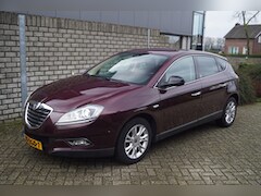 Lancia Delta - 1.6 16V JTD Gold Autom Leer Xenon Navi Clima PDC LMV