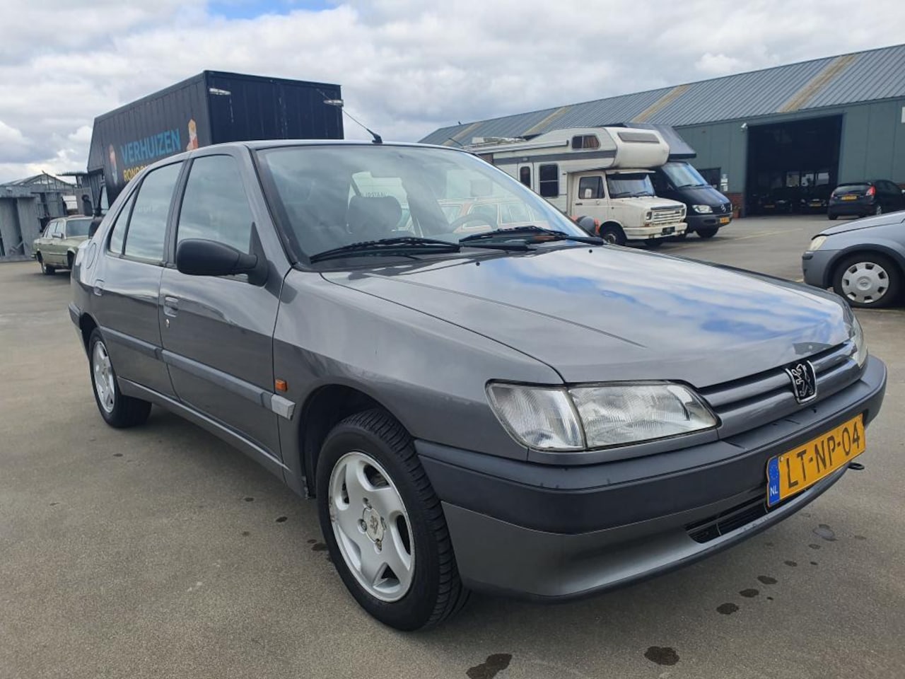 peugeot-306-st-1-8i-automaat-unieke-kilometers.jpg