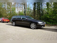 Volvo V70 - 2.4D