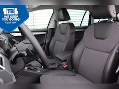 Skoda Octavia Combi - 1.0 TSI 115pk DSG Clever Edition Navigatie Climate PDC DAB 17" Lm-velgen