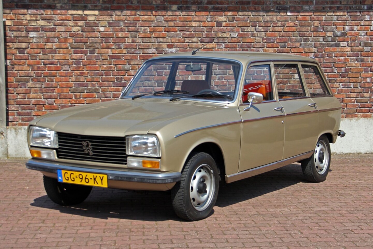 peugeot-304-sl-sl.jpg