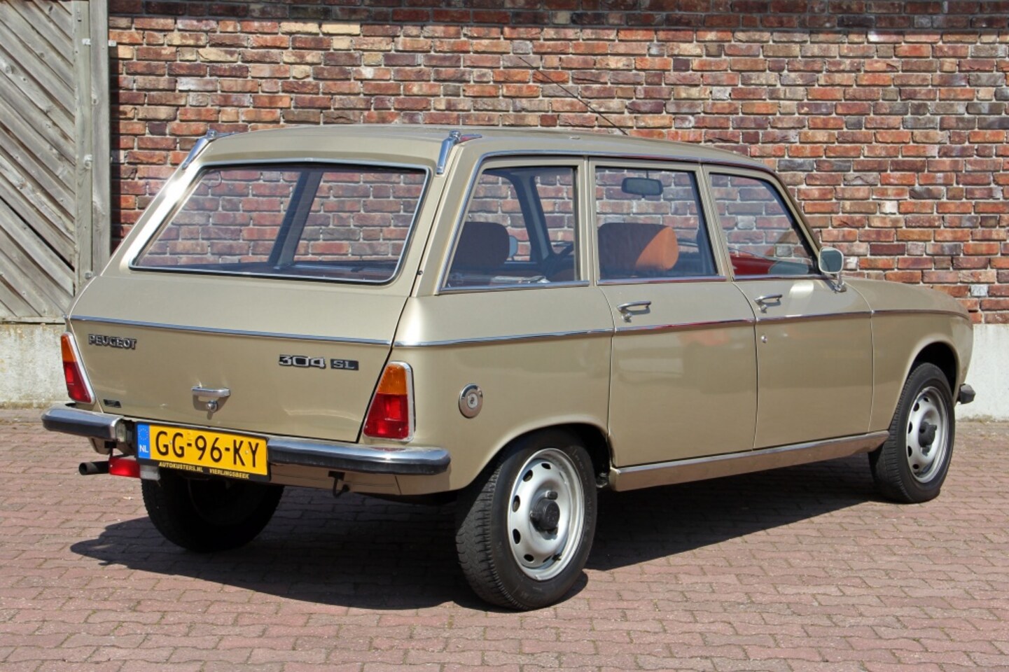 peugeot-304-sl-sl.jpg