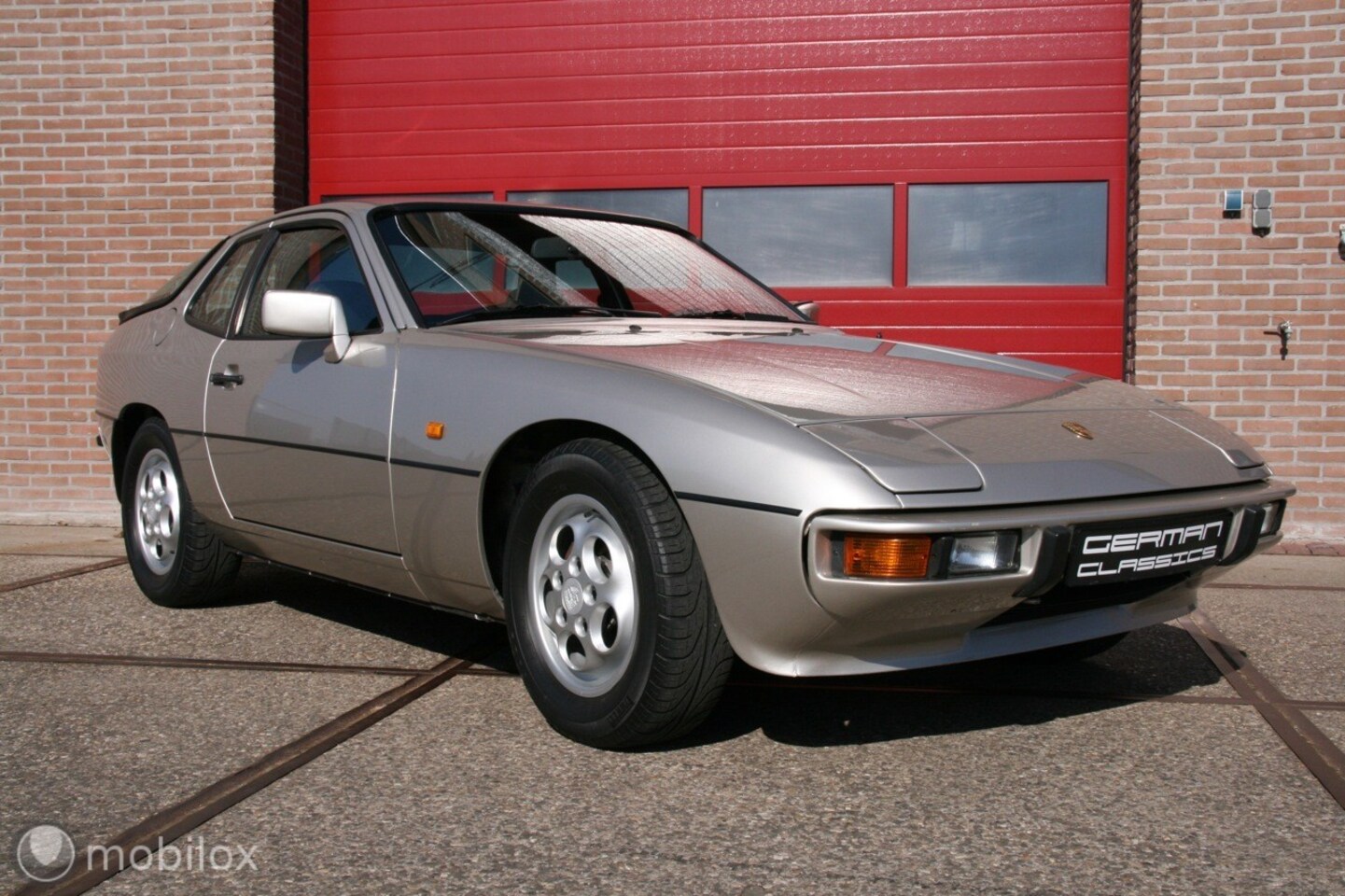 porsche-924-s-coupe-01-1986-topstaat.jpg