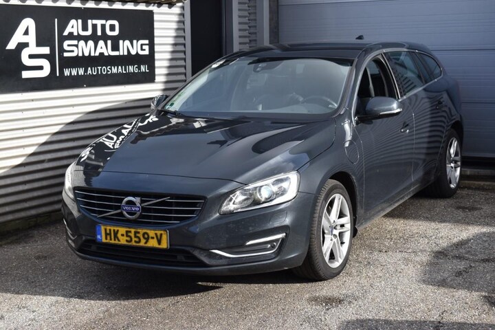 Volvo V60 Plug In Hybrid D6 Awd Summum *LEDER/NAVI 2015 Diesel - Occasion te  koop op AutoWereld.nl