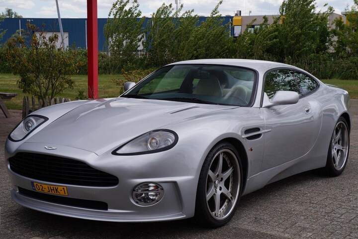 jaguar-xk8-4-0-v8-coupe-aston-martin-vanquish-replica.jpg