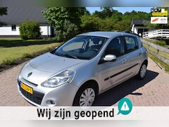 Renault Clio - 1.2 Sélection Business APK tot 16-04-2021/Navigatie/Airco/boekjes ingevuld tot 2019