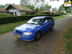 Volvo V40 - 1.8