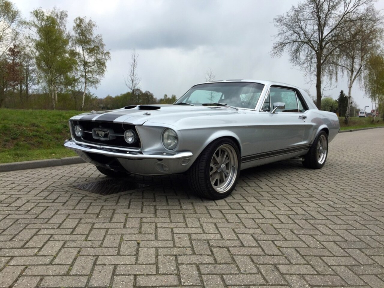 Ford Mustang - 351 HP SPECIAL Customized - AutoWereld.nl