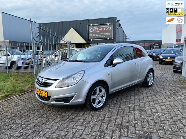 Opel Corsa 1 2 16v Selection 10 Benzine Occasion Te Koop Op Autowereld Nl
