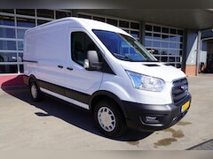 Ford Transit - 350M 2.0 TDCI 130PK L2H2 Trend Camera/Trekhaak/Cruise DEMO
