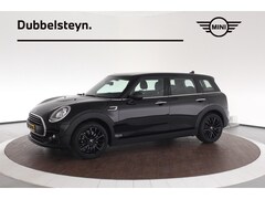 MINI Mini Clubman - Business Edition 17"Velgen zwart | Navigatie | Apple Carplay voorbereiding |