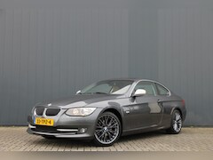 BMW 3-serie Coupé - 320i Mineralgrey Edition / LEDER / NAVI / SPORTSTOELEN