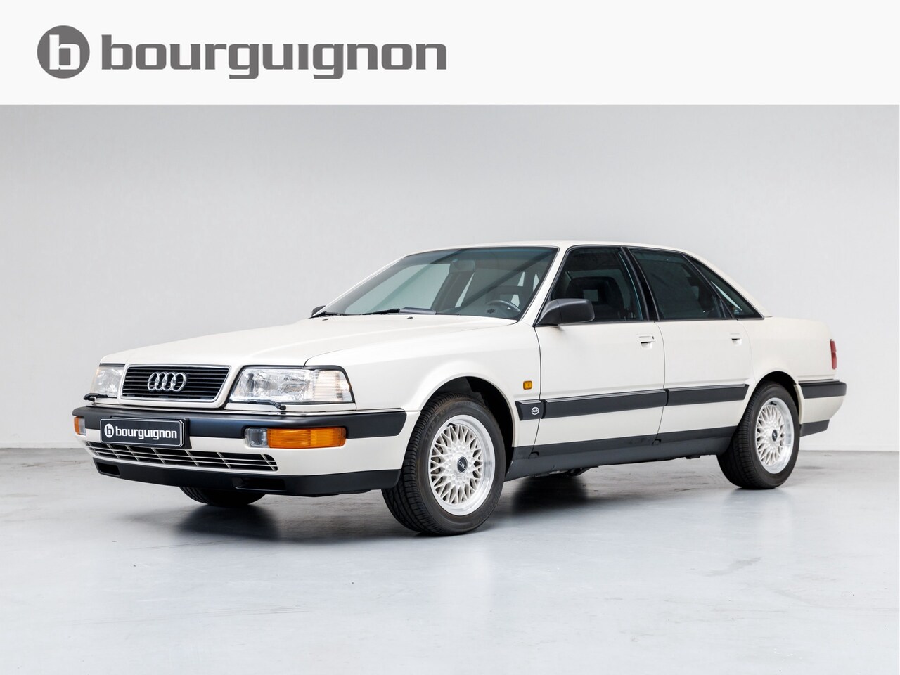 audi-v8-perlweiss-218-kilometer.jpg
