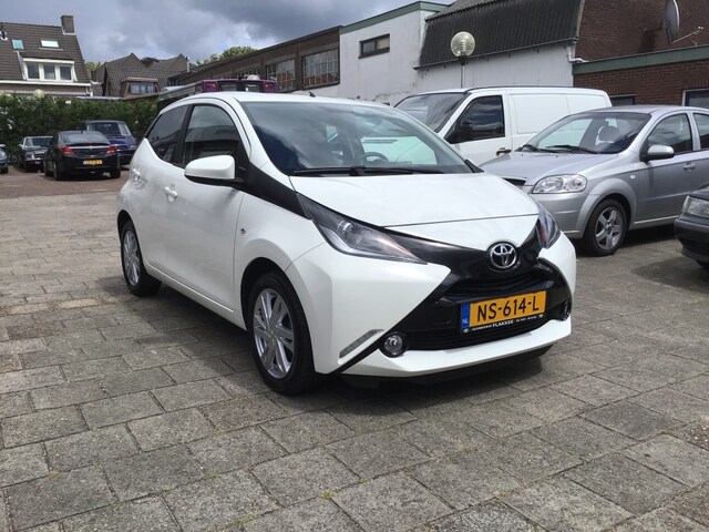 Toyota Aygo 1 0 Vvt I X Sport 17 Benzine Occasion Te Koop Op Autowereld Nl